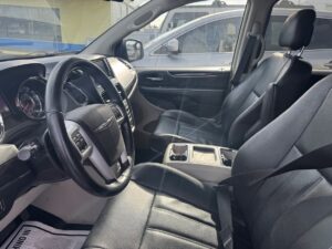 2014 CHRYSLER TOWN & COUNTRY